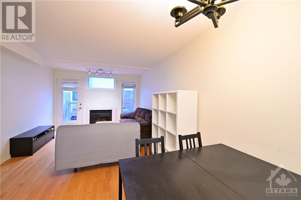 90 Templeton Street Unit#c, Ottawa, Ontario  K1N 6X3 - Photo 3 - 1393975