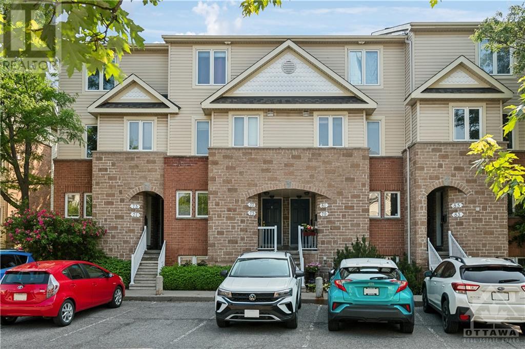 75 Strathaven Private, Ottawa, Ontario  K1J 1K7 - Photo 1 - 1416896