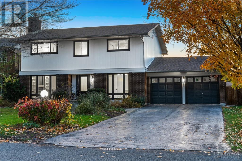 <h3>$1,289,000</h3><p>5 Rutherford Crescent, Kanata, Ontario</p>